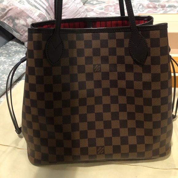 ❌SOLD❌Louis Vuitton neverfull mm - Picture 4 of 11